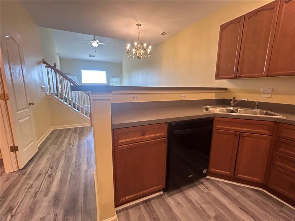 1992 Hoods Fort Circle NW #22 Kennesaw, GA 30144