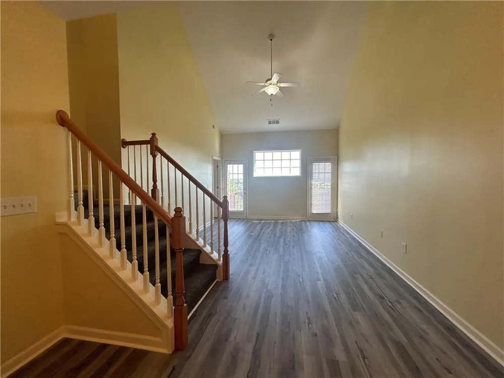 1992 Hoods Fort Circle NW #22 Kennesaw, GA 30144