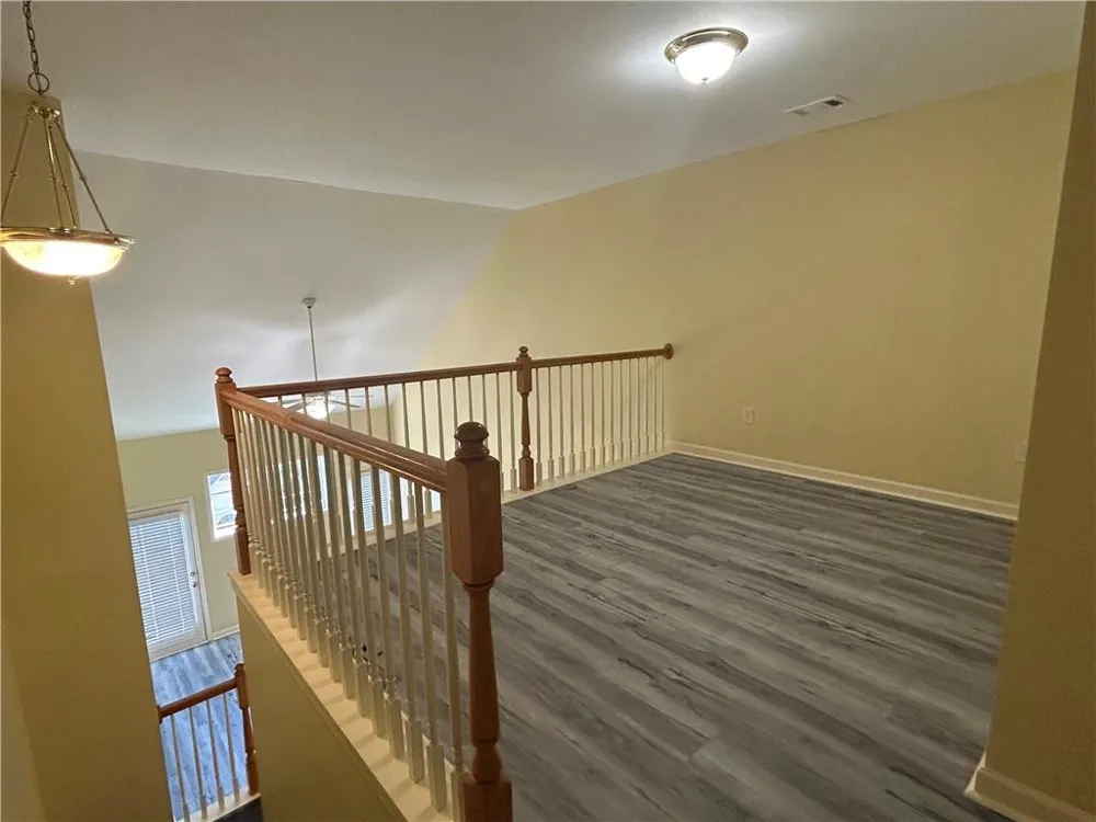 1992 Hoods Fort Circle NW #22 Kennesaw, GA 30144