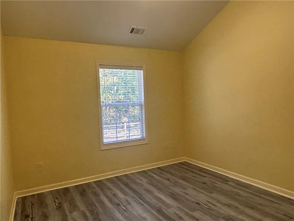 1992 Hoods Fort Circle NW #22 Kennesaw, GA 30144