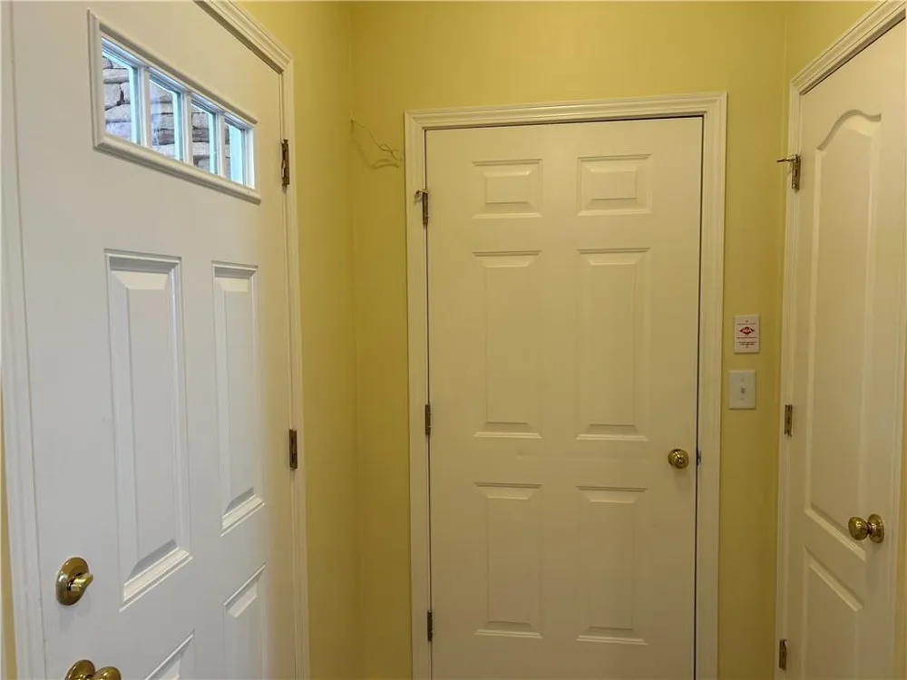 1992 Hoods Fort Circle NW #22 Kennesaw, GA 30144