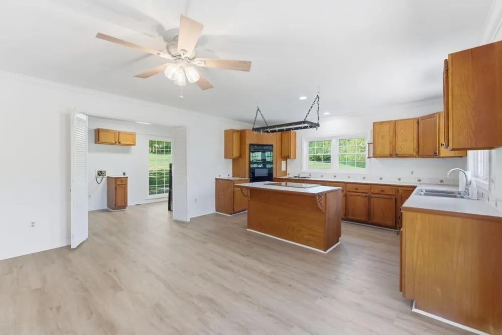 224 Old Franklin Street Roopville, GA 30170