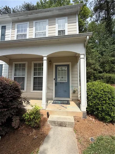 893 Redwood Drive