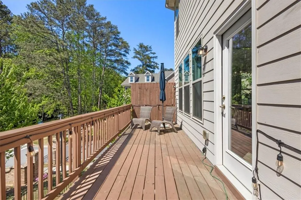 2056 Violet Lane Brookhaven, GA 30319