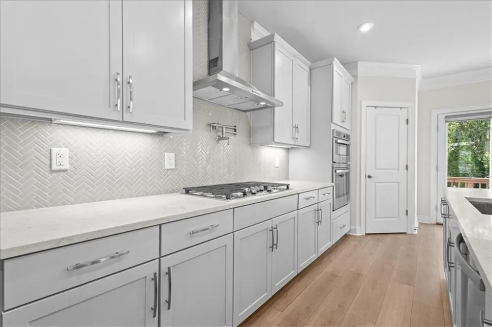 2056 Violet Lane Brookhaven, GA 30319