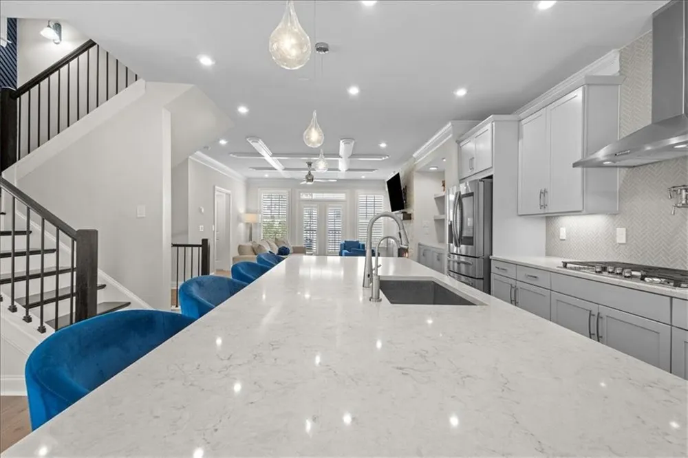 2056 Violet Lane Brookhaven, GA 30319