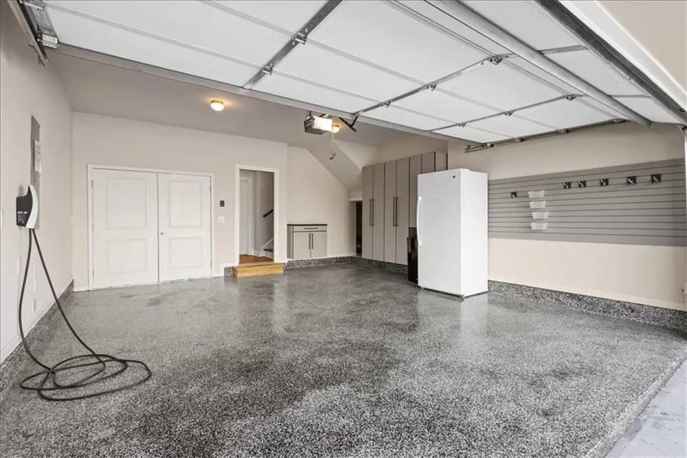 2056 Violet Lane Brookhaven, GA 30319