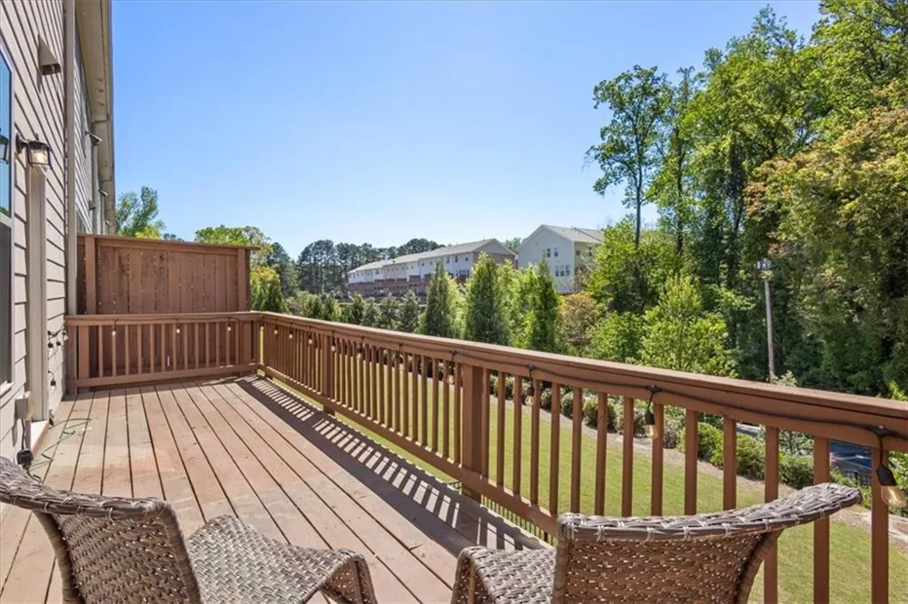 2056 Violet Lane Brookhaven, GA 30319