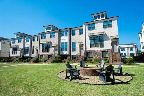 615 Fair View Circle
