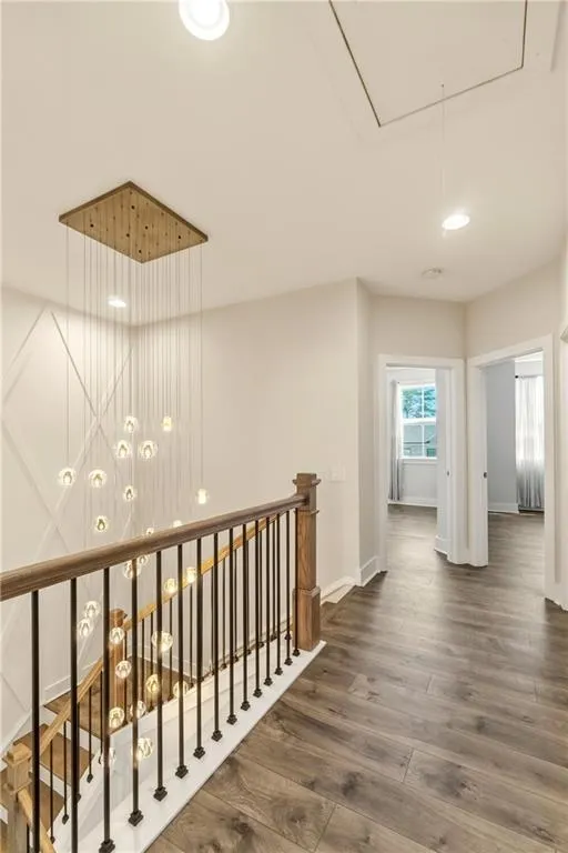 615 Fair View Circle Roswell, GA 30076