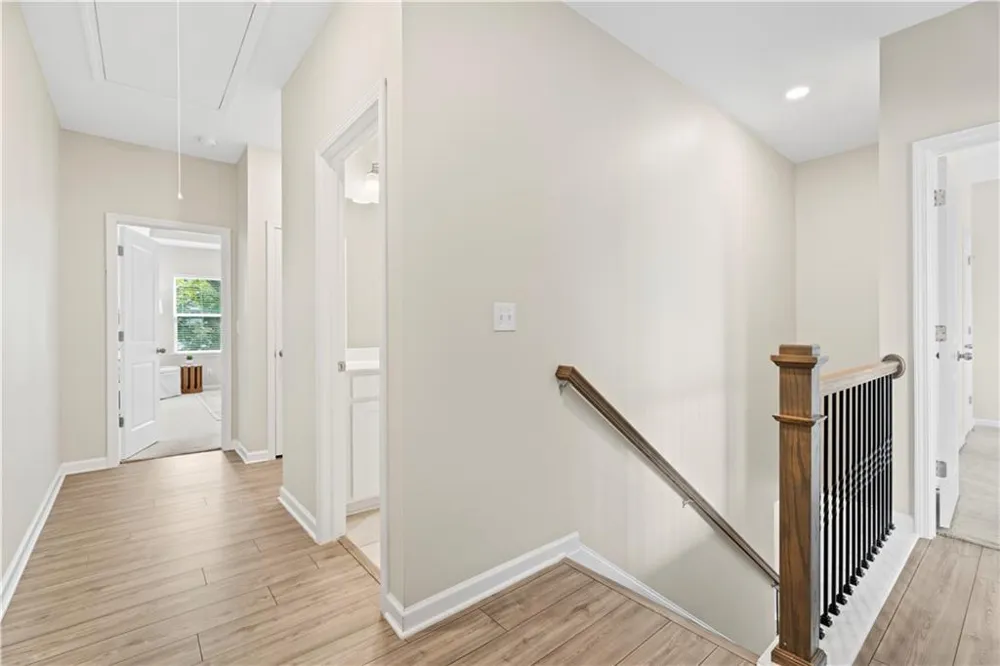 3327 Park Pointe Circle Scottdale, GA 30079
