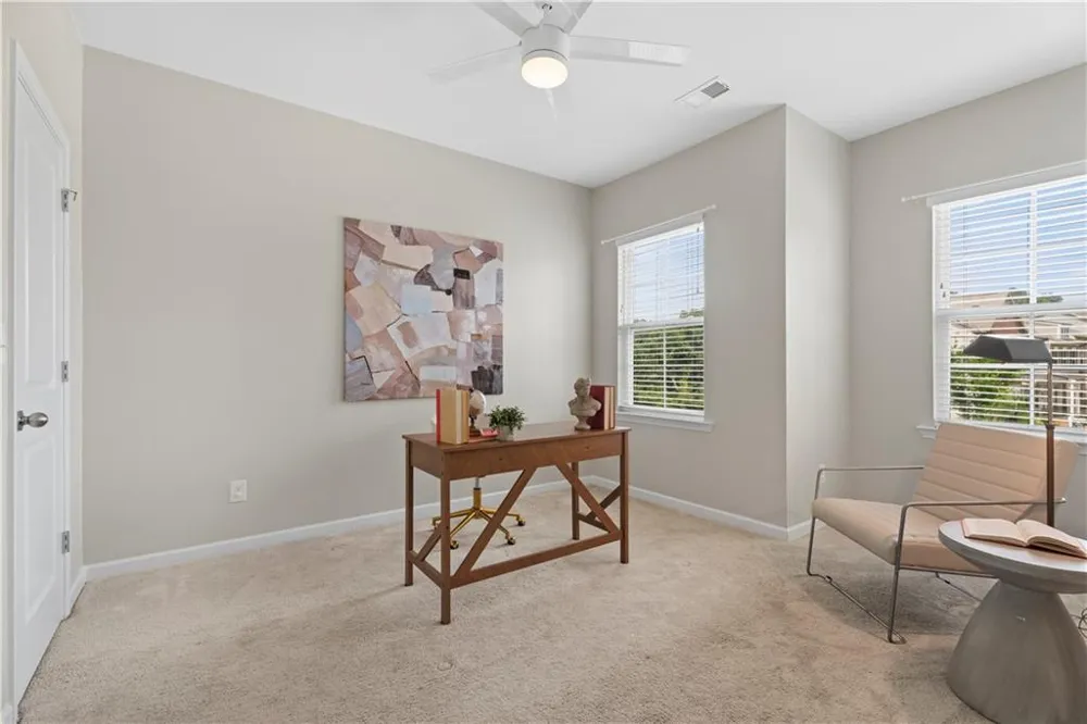 3327 Park Pointe Circle Scottdale, GA 30079