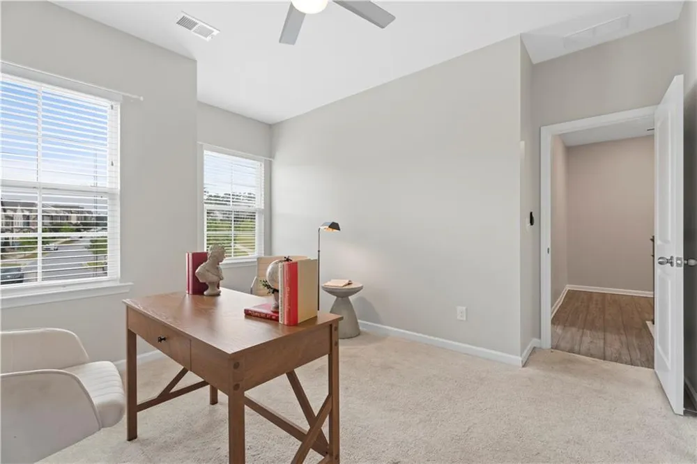 3327 Park Pointe Circle Scottdale, GA 30079