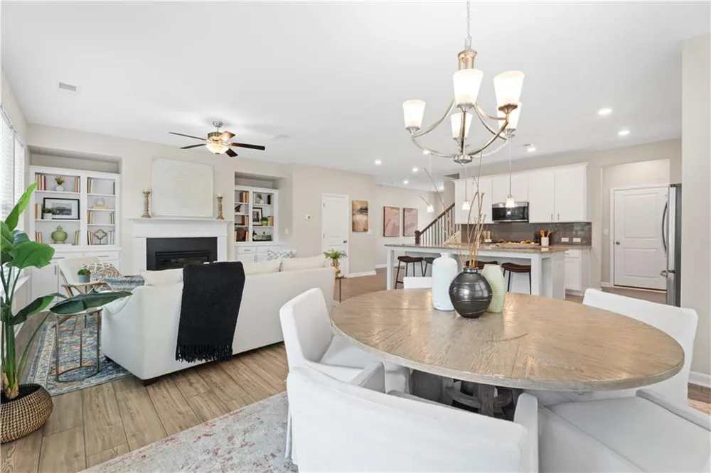 3327 Park Pointe Circle Scottdale, GA 30079