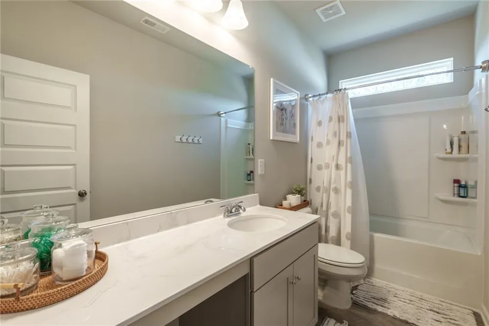 108 Leslie Court Eatonton, GA 31024