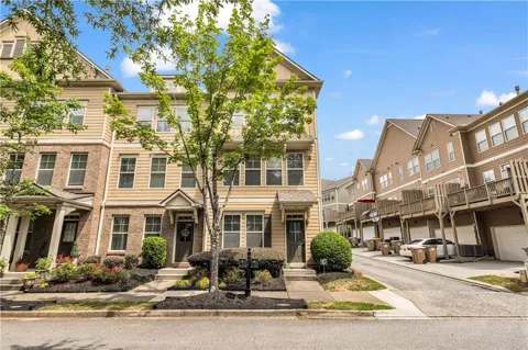 501 Grove Field Court