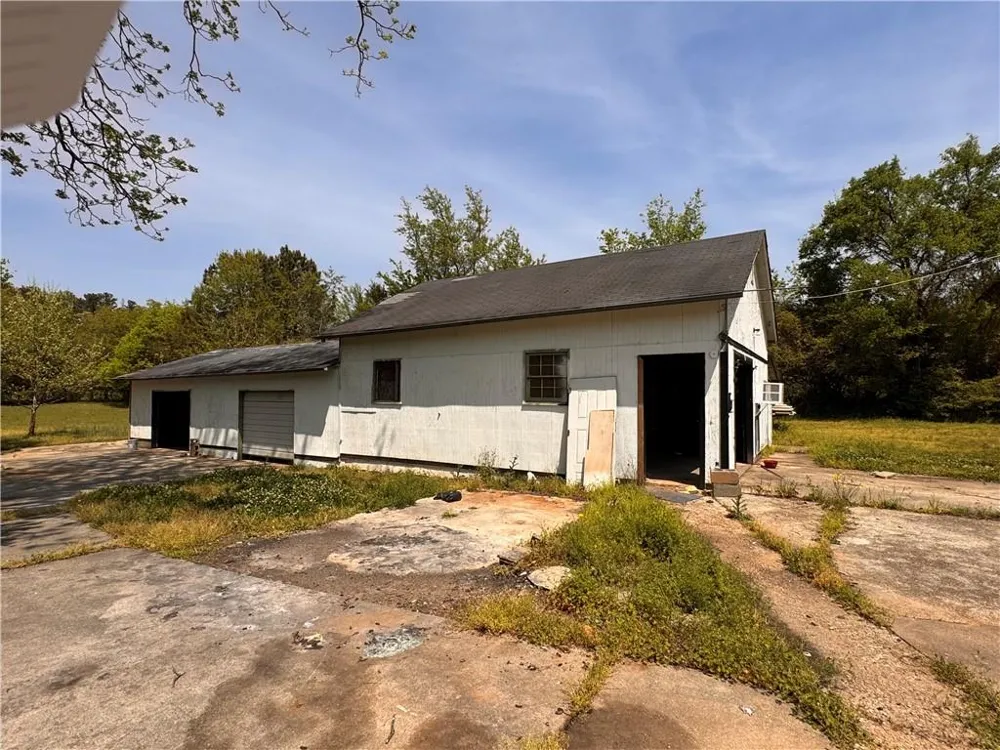 1500 Cook Road Oxford, GA 30054