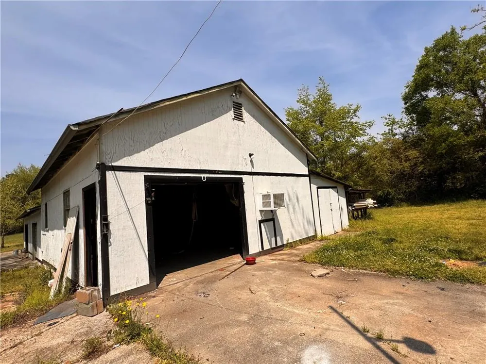1500 Cook Road Oxford, GA 30054