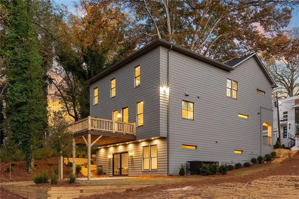 3156 Zion Street Scottdale, GA 30079