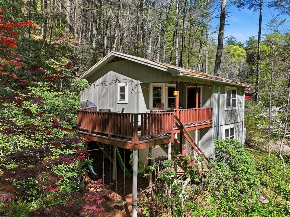 15 Salmon Road Blairsville, GA 30512
