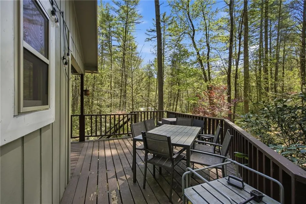 15 Salmon Road Blairsville, GA 30512