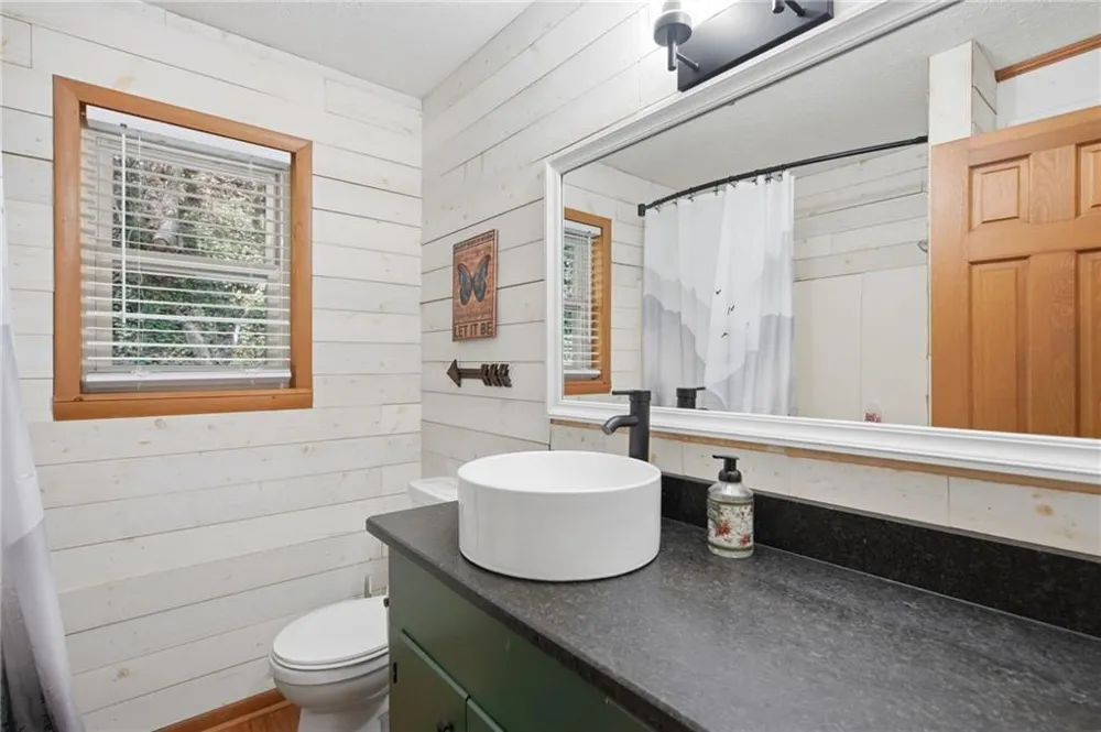 15 Salmon Road Blairsville, GA 30512