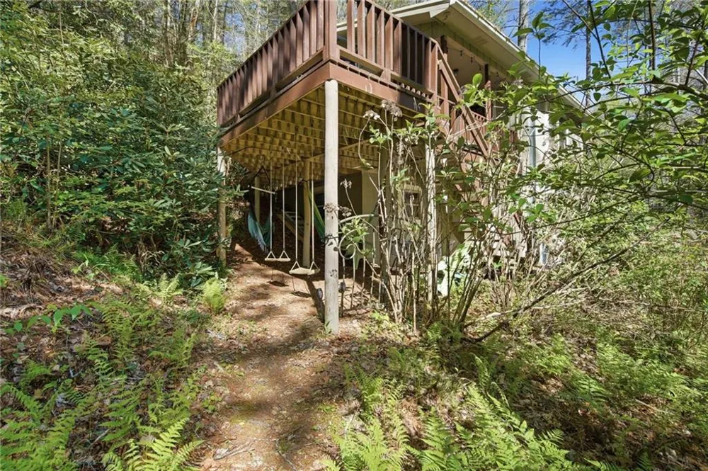 15 Salmon Road Blairsville, GA 30512