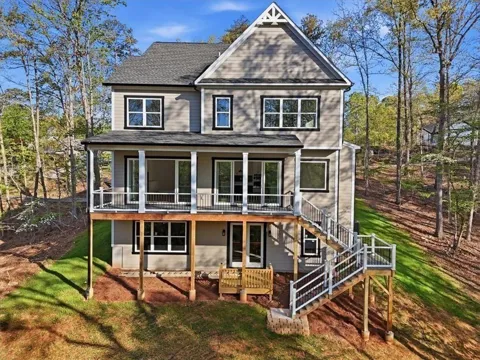 7711 Elm Circle