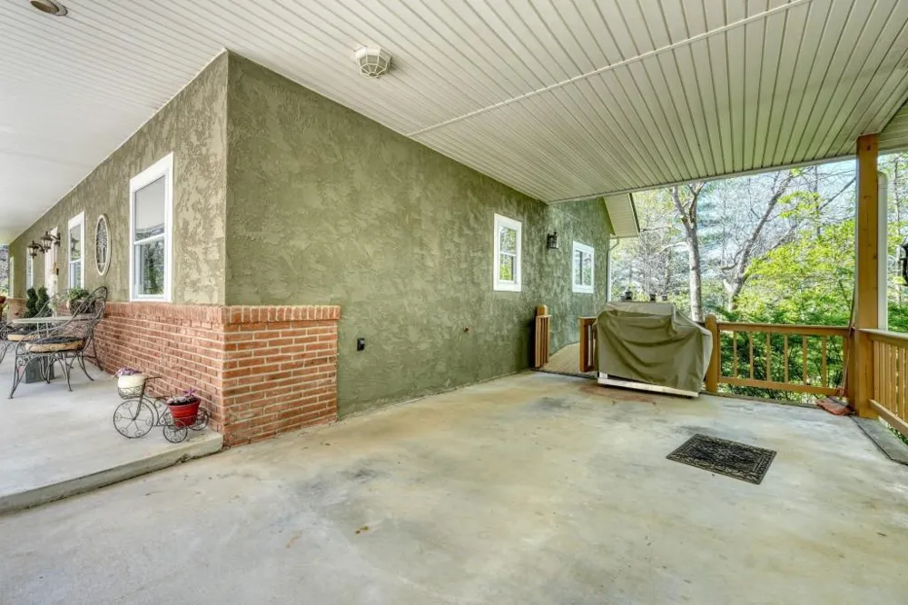92 Notla Vista I Blairsville, GA 30512