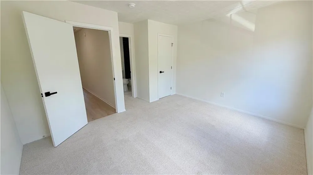 6719 Colchester Place Norcross, GA 30093