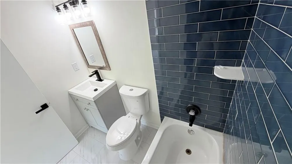 6719 Colchester Place Norcross, GA 30093
