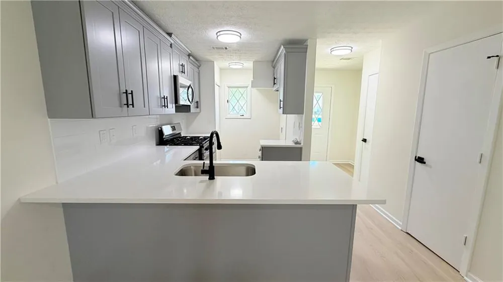 6719 Colchester Place Norcross, GA 30093