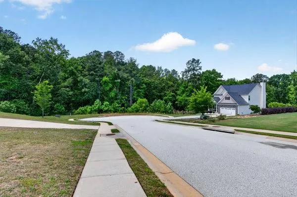60 Wood Chuck Court Auburn, GA 30011