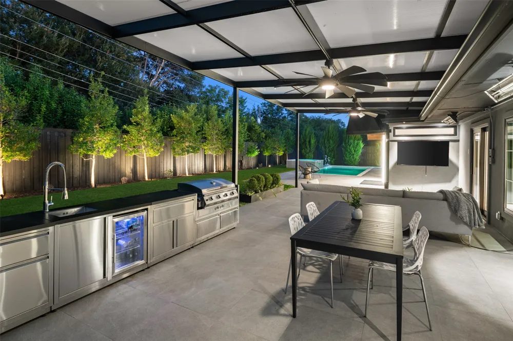 11348 Valleydale Drive Dallas, TX 75230