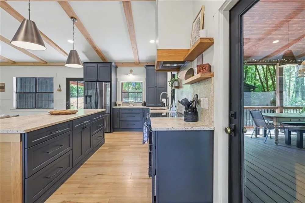 159 Manor Oak Trail Toccoa, GA 30577