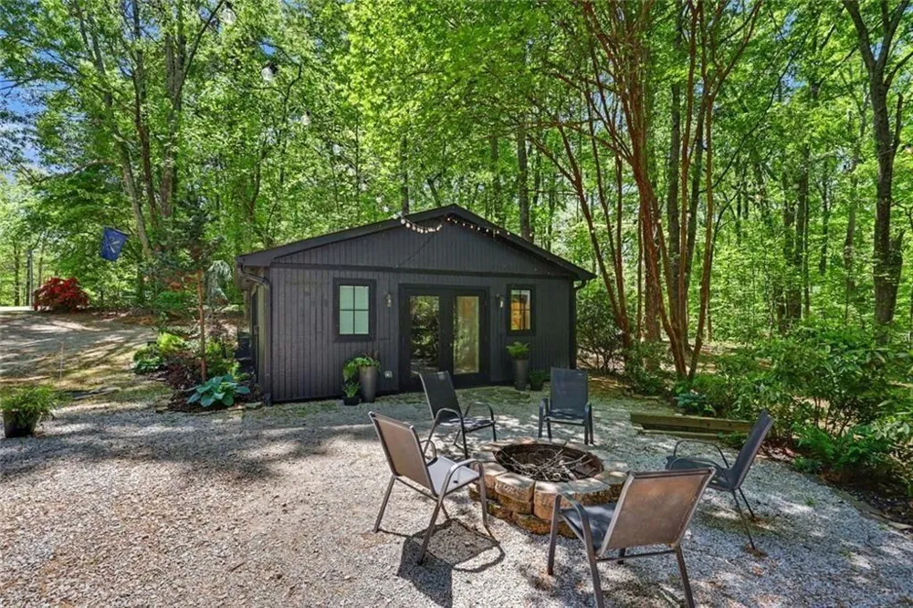 159 Manor Oak Trail Toccoa, GA 30577