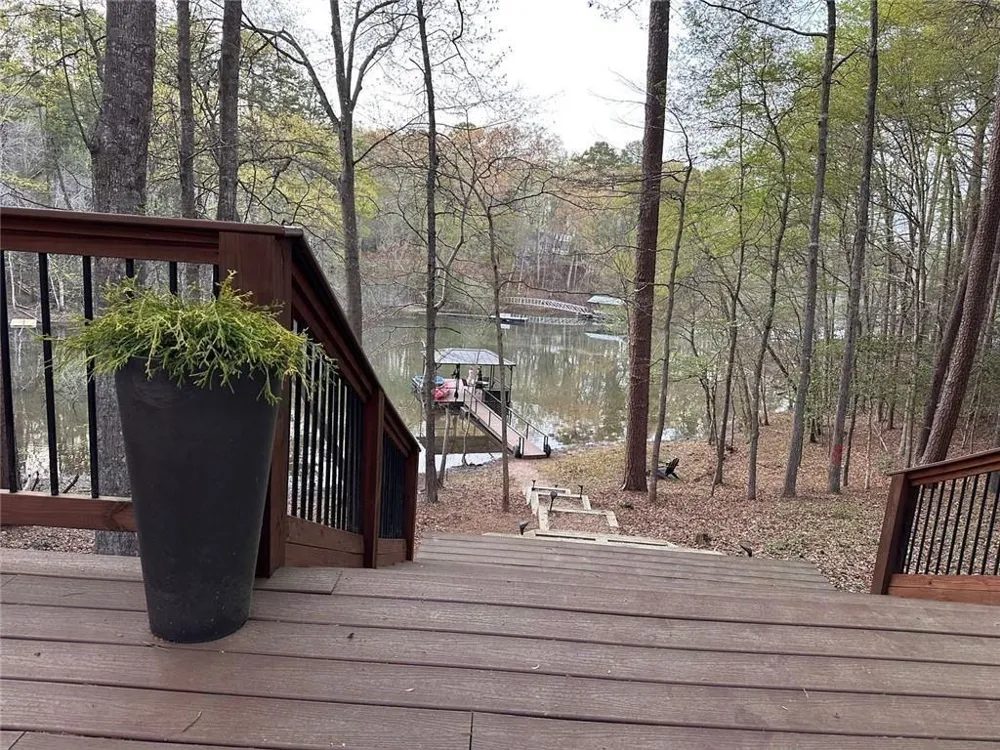 159 Manor Oak Trail Toccoa, GA 30577