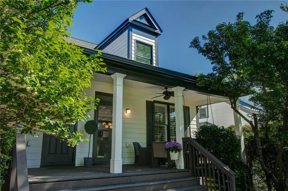 1433 Carroll Drive NW #8 Atlanta, GA 30318