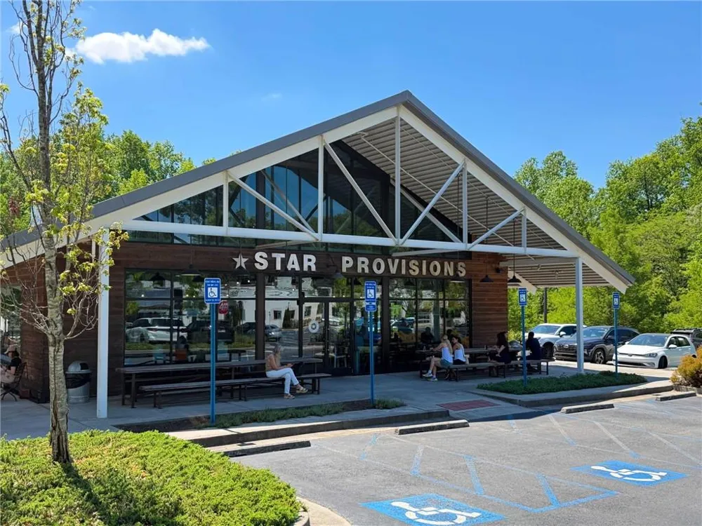 1433 Carroll Drive NW #8 Atlanta, GA 30318
