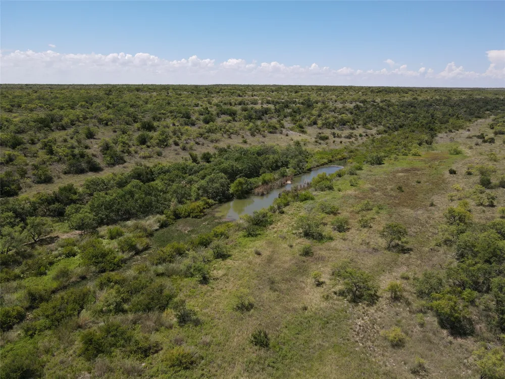 CR 467 No City, TX 76882