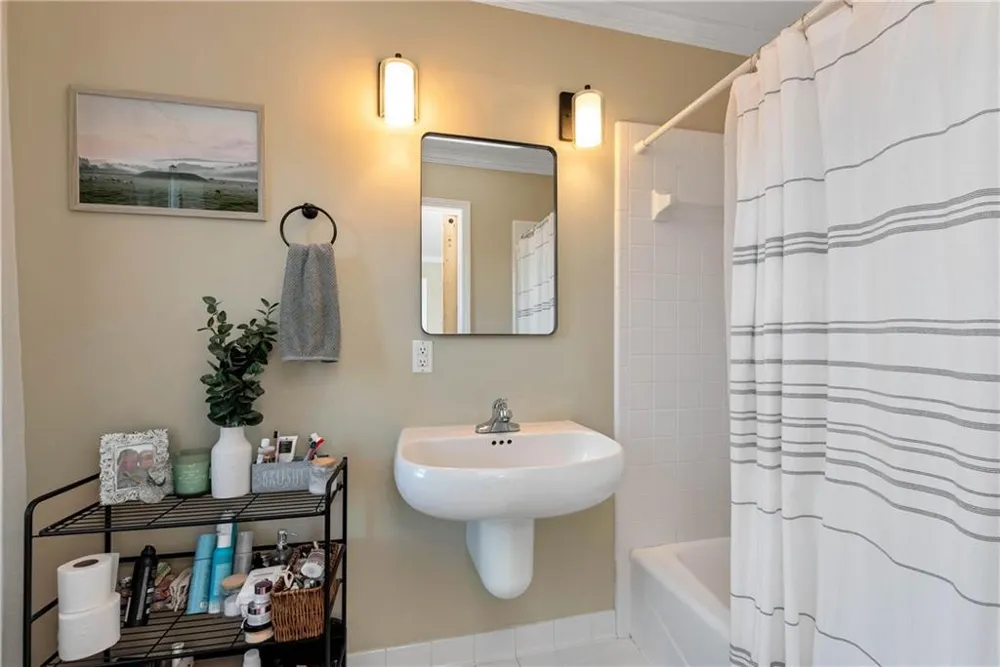 962 Woodbrier Sautee Nacoochee, GA 30571