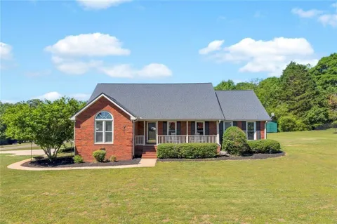 71 Woodridge Way