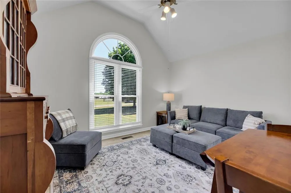 71 Woodridge Way Royston, GA 30662