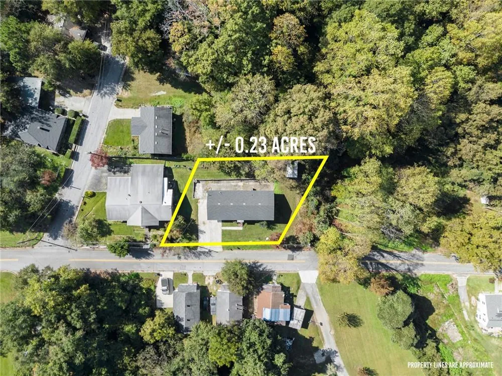 574 S Sage Street S Toccoa, GA 30577