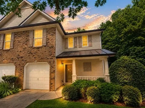 184 Darby's Crossing Court