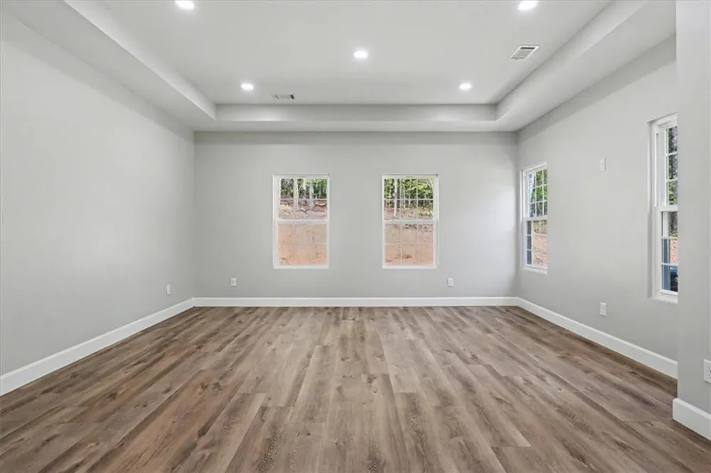 242 Mulberry Lane Lindale, GA 30147