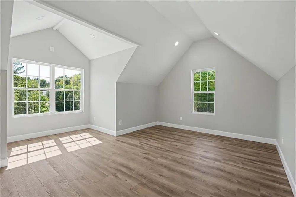 242 Mulberry Lane Lindale, GA 30147