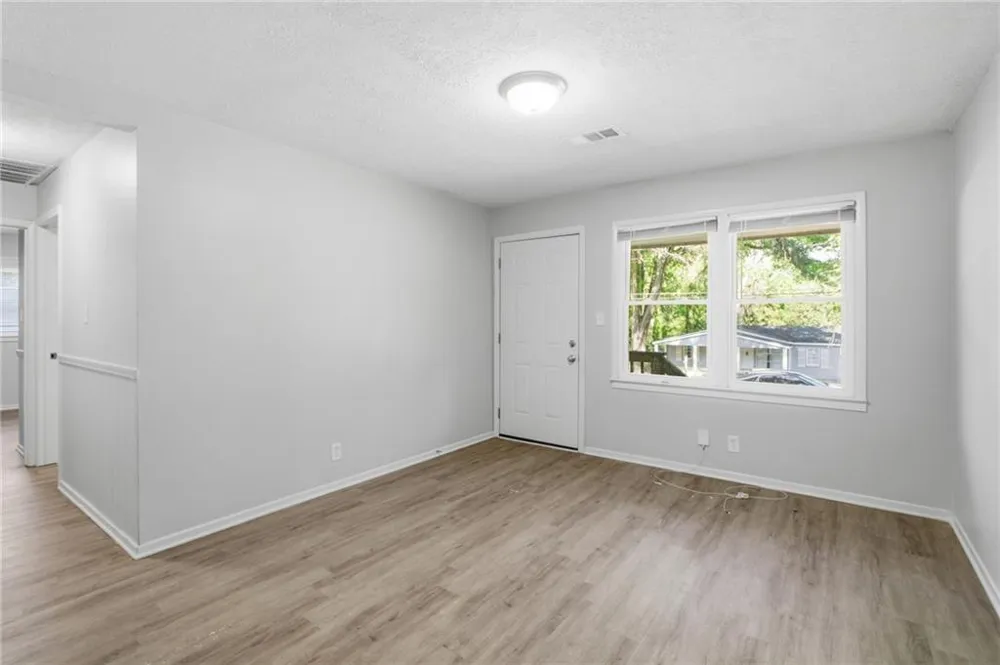 4813 Bartlett Road Forest Park, GA 30297