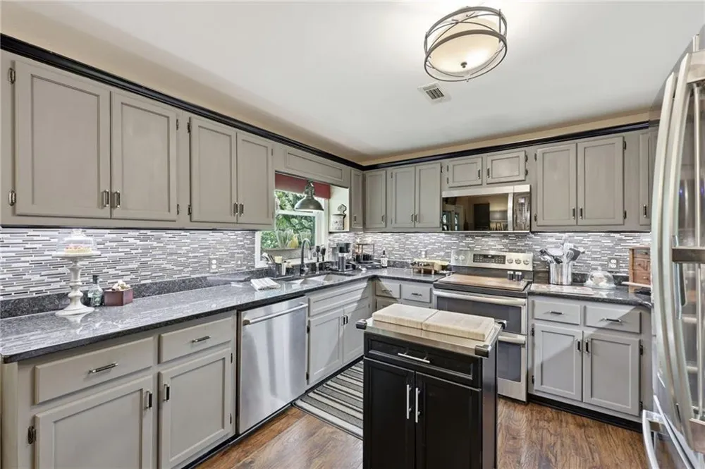 238 Currahee Circle Toccoa, GA 30577