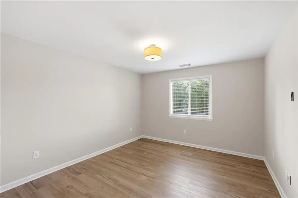 605 Candler Street #B13 Gainesville, GA 30501